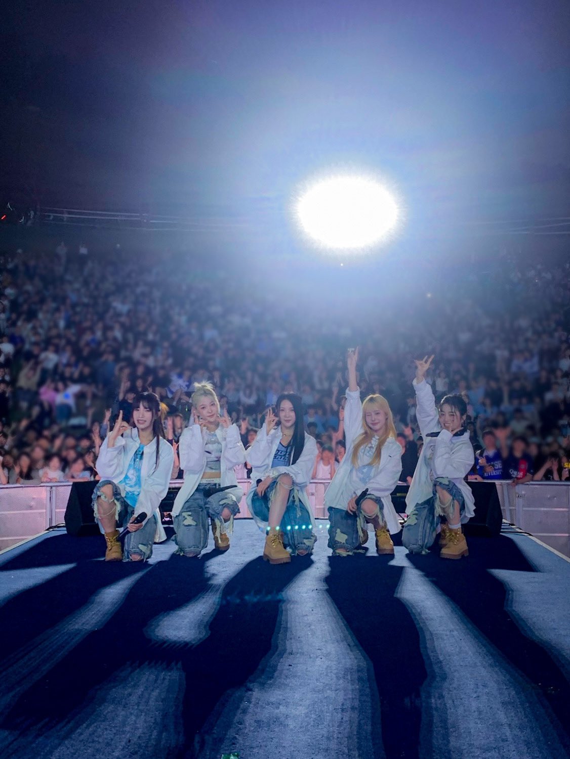 GOQw6arbIAIgTiF?format=jpg&name=large