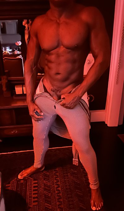 Might take this off later… https://t.co/cWE9JGHFJE