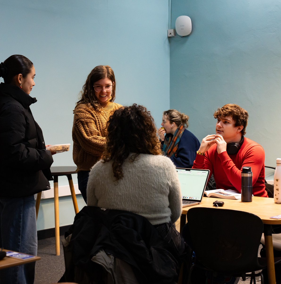 Don't miss your chance to grab a FREE breakfast with us! ⏰ This Friday 24 May will be our final Breakfast Club of the Semester, so don't miss your chance with us in Potterrow Student Community Lounge from 8am - 10am. Kick start your day the right way 🙌