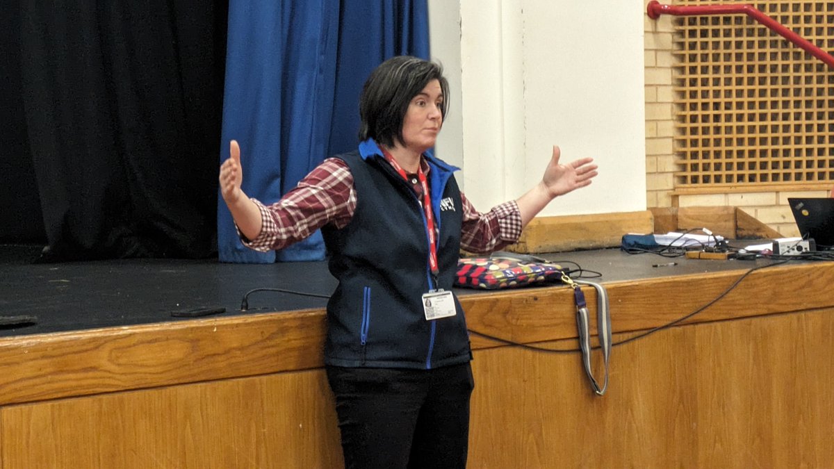 Careers Wales (@careerswales) on Twitter photo Fascinating talk about how IT and maths are vital in farming by <a href="/AbiReader/">Abi Reader</a> to the Year 7 pupils <a href="/LlantwitMajorSc/">LlantwitMajorSchool</a>. Abi brought along a Fitbit for cows and a grass measuring machine. The modern face of farming!
#ThankYouThursday #DyddIauDiolch Fascinating talk about how IT and maths are vital in farming by <a href="/AbiReader/">Abi Reader</a> to the Year 7 pupils <a href="/LlantwitMajorSc/">LlantwitMajorSchool</a>. Abi brought along a Fitbit for cows and a grass measuring machine. The modern face of farming!
#ThankYouThursday #DyddIauDiolch