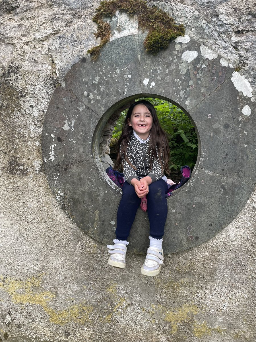 Team Kenmore all ran or walked 4 miles each from Kenmore to the East Gate and back.  Many thanks to all our volunteers. All miles being added to the Healthiest Town challenge.