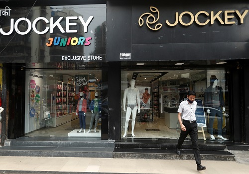 Jockey`s India licensee posts Q4 earnings miss on high inventory costs, muted demand investmentguruindia.com/newsdetail/joc… #India #StockMarket #QuarterlyResult #PeerArvind @JockeyIndia @LSEGplc @Arvind_Limited #PageIndustries #Fashion #Investmentguruindia
