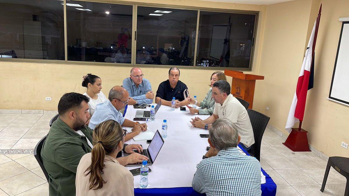 Ricky Domínguez tweet media