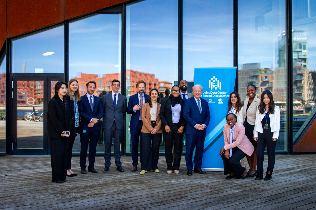 Great to visit the Joint Data Center on Forced Displacement in 🇩🇰. There are very few partnerships like this, where the <a href="/WorldBank/">World Bank</a> &amp; an <a href="/UN/">United Nations</a> agency work in one unit! Together we can provide rich data &amp; new insights to shape discussions, highlight policy options &amp; identify actions!