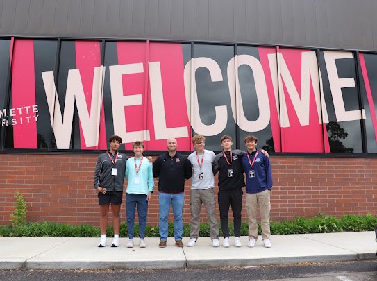 Jaylen Jones 6’1 200 LB/DE/ATH 2025 (@_jaylen_jones_) on Twitter photo Thank so much <a href="/Rude_WUBearcats/">Tim Rude</a> for showing us around the <a href="/willamette_u/">Willamette University</a> campus and <a href="/WillametteFB/">Willamette Football</a> facilities!
<a href="/GametimeRC/">Gametime Recruiting & Consulting</a> <a href="/SOAZFootball/">Southern Arizona Football</a> Thank so much <a href="/Rude_WUBearcats/">Tim Rude</a> for showing us around the <a href="/willamette_u/">Willamette University</a> campus and <a href="/WillametteFB/">Willamette Football</a> facilities!
<a href="/GametimeRC/">Gametime Recruiting & Consulting</a> <a href="/SOAZFootball/">Southern Arizona Football</a>