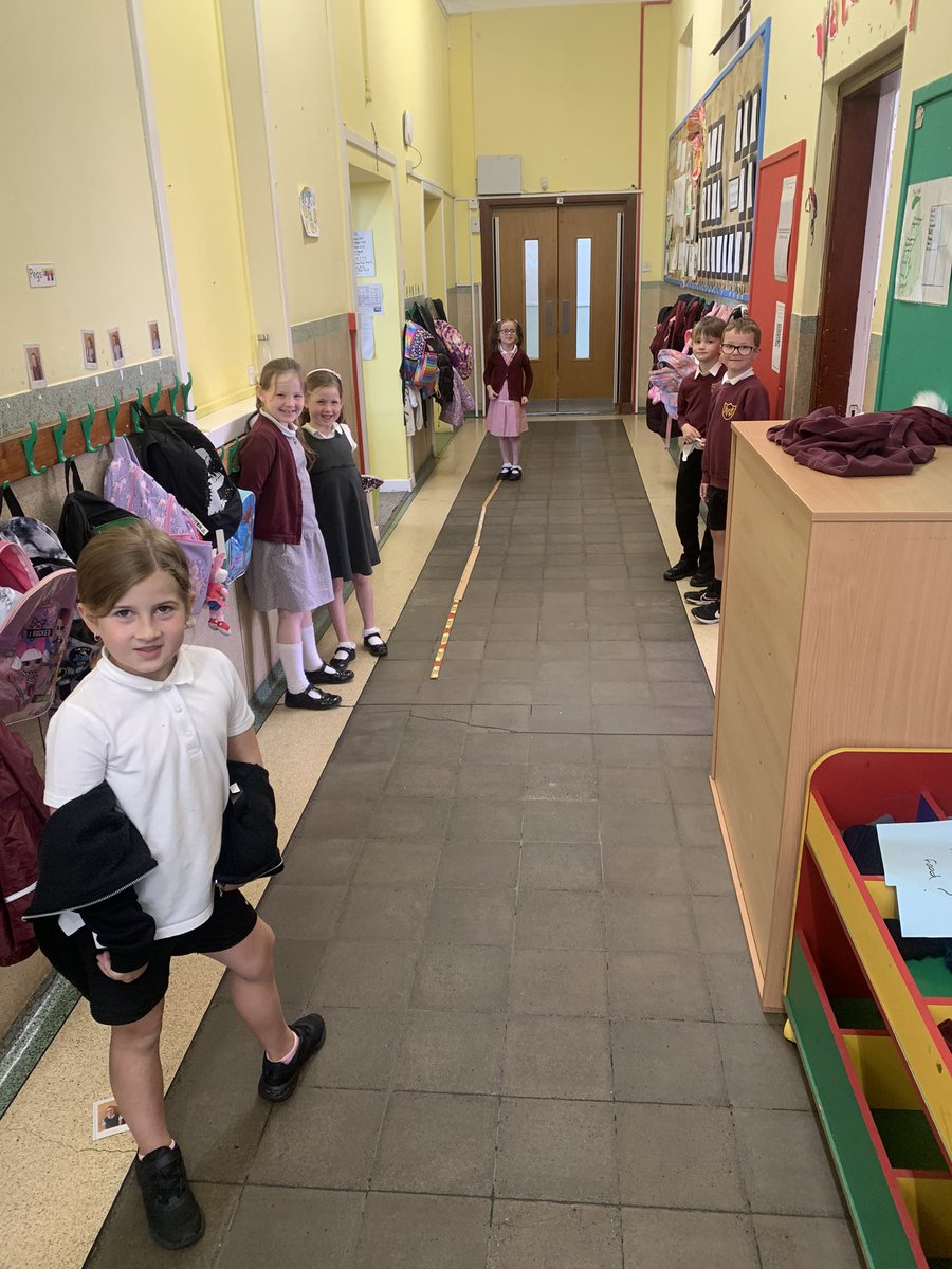 This group were learning about the length of reptiles in their reading book and decided to use the measuring sticks to see how long the different reptiles were 🦎 🐍