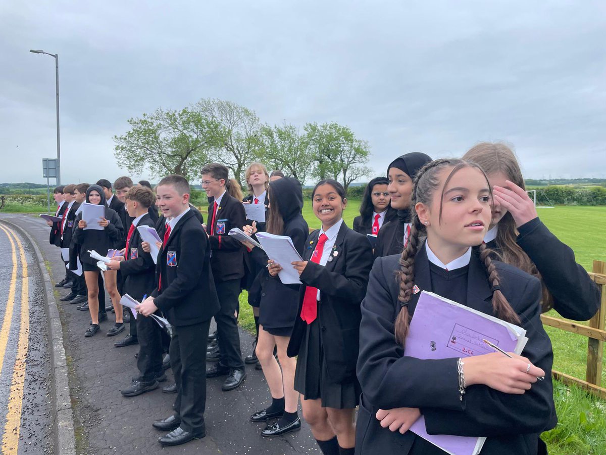S2 classes braved the weather today to conduct traffic and pedestrian counts as part of their research skills unit! 🚗🚐🏃🏻‍♂️