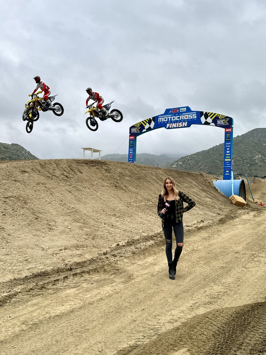 HeatherLakeFox5's tweet image. We’ll take the #Maygray @ProMotocross 🎤☁️. Top riders are at FOX Raceway this weekend! Check out the action @fox5sandiego 🔥
#fox5sandiego