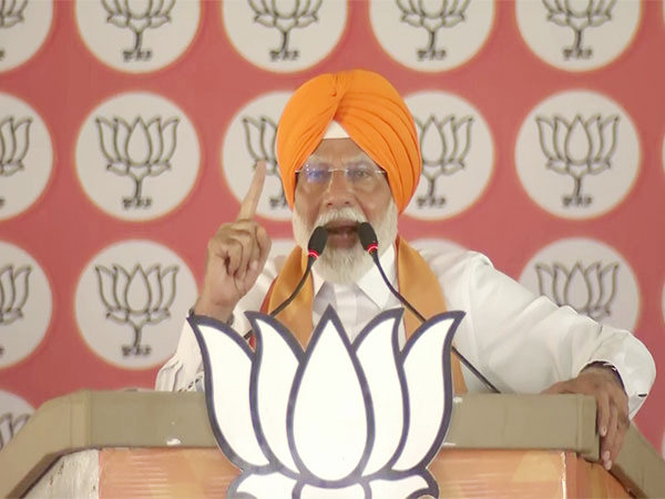 'I would've taken Kartarpur Sahib from Pakistan in return of their soldiers': PM Modi in Punjab Read @ANI Stories | aninews.in/news/national/… #PMModi #BJP #KartarpurSahib #Pakistan