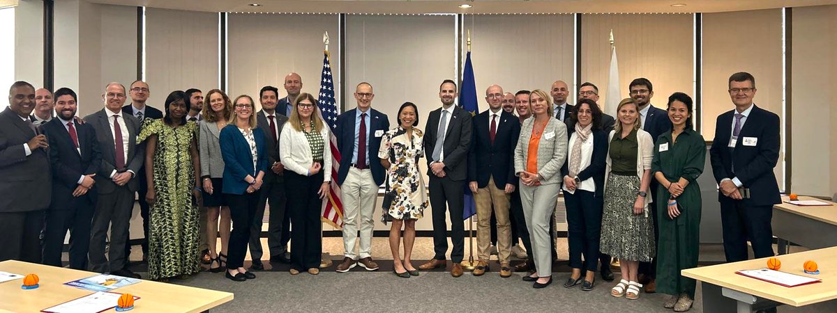 #EU2024BE | Trade counselors from EU Member States forge ties with US partners in #Massachusetts this week. The EU and #MA share expertise in circular economy, #biotechnology and a common goal to bolster #cleanenergy & #offshorewind. 🙏 Secretary Hao #MOITI for your warm welcome!