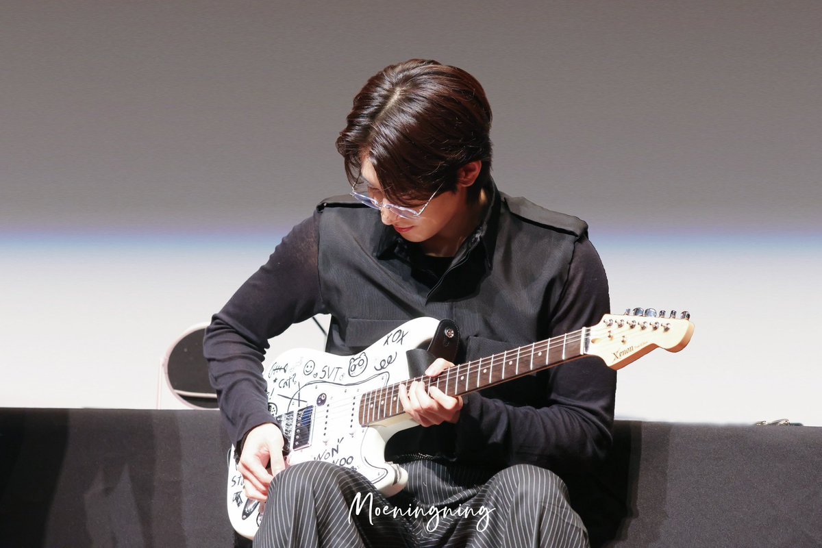 Moe 닝닝 tweet media