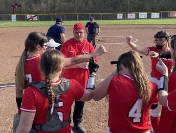 Perez_Sports's tweet photo. Breaking🚨🥎

Firelands sweeps Division II Lorain County's top awards!
- Player of the Year: Mandy DeWitt 😎
- Pitcher of the Year: Jeannette Crawford
-Coach of the Year: Chad Parsons

@FirelandsFalcon @Falcon_update @MJournalSports https://t.co/06k04fabDd