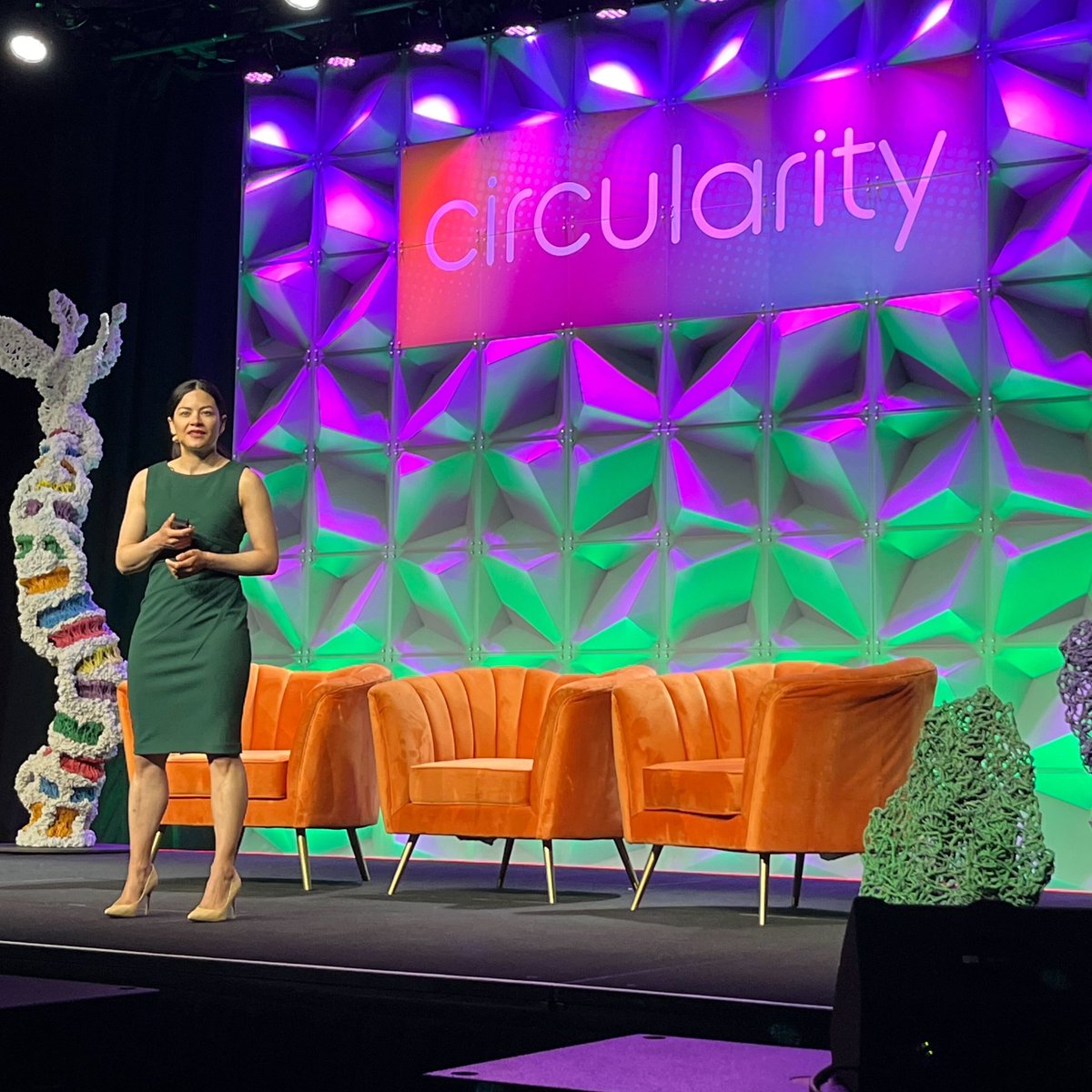 "Hope is not the person who says “it’s gonna be a great day!” – Hope is specifically the people who can execute on goals, agency, and pathways," says <a href="/MollyKawahata/">Molly Kawahata</a> at #Circularity24