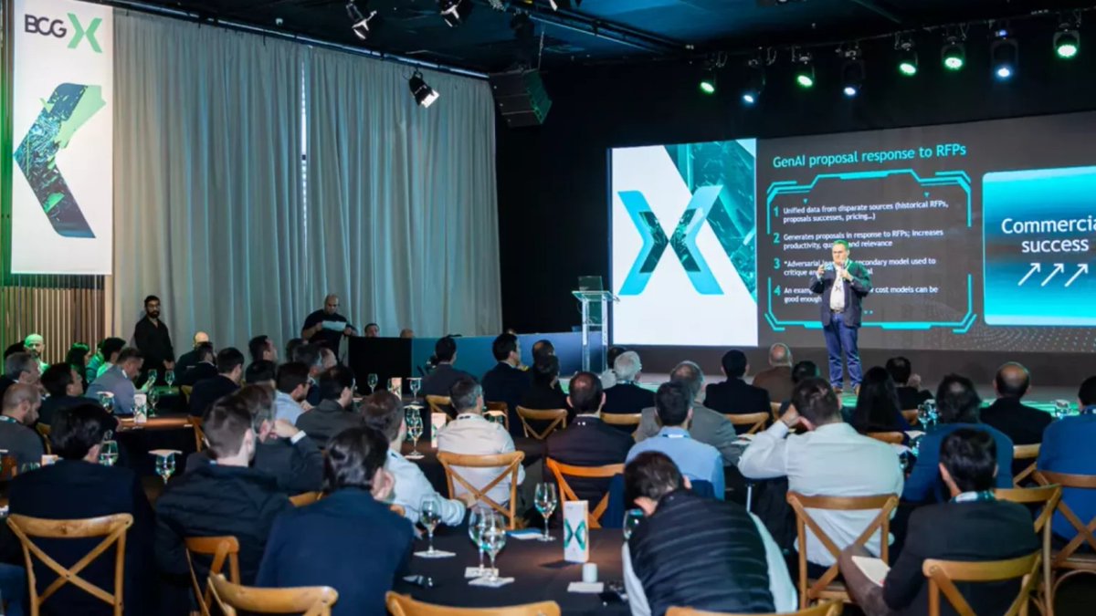 WeAreMCI's tweet photo. 🌎 The transformative power of human-AI collaboration in addressing corporate challenges. 🌎 The recent cooperation between BCG X and MCI Brazil has set a new standard for human-AI partnership. 🔗Read the complete case study to uncover the details! ➡️https://t.co/OahoeqOFRZ https://t.co/s2f3nV2kQf