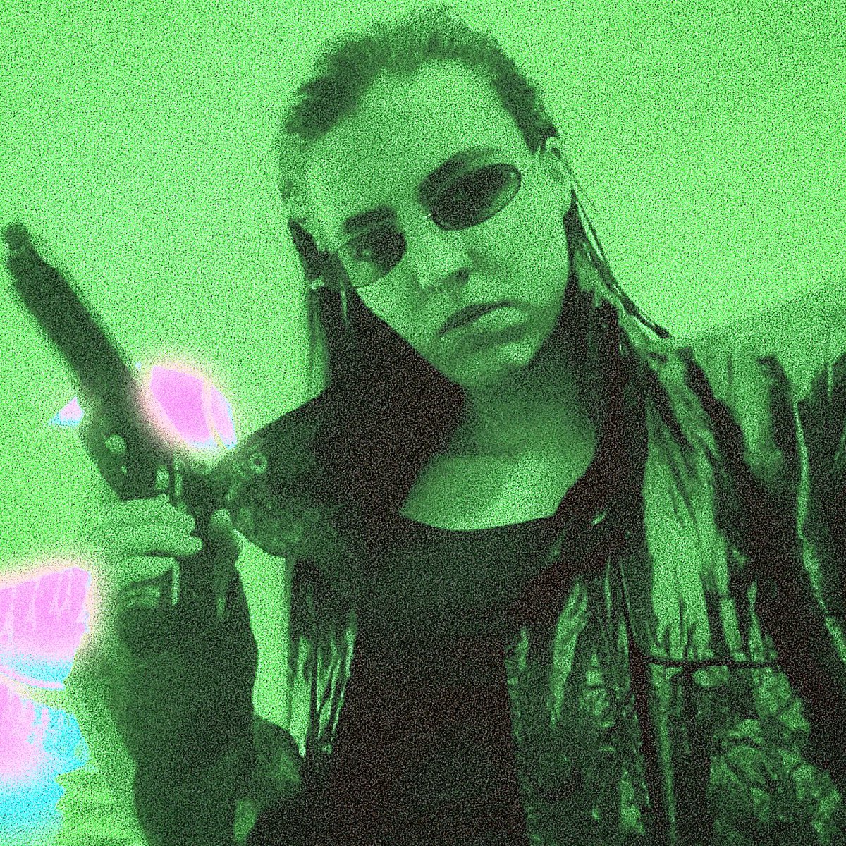@DistantFoxx i dressed up like i was from the matrix one halloween