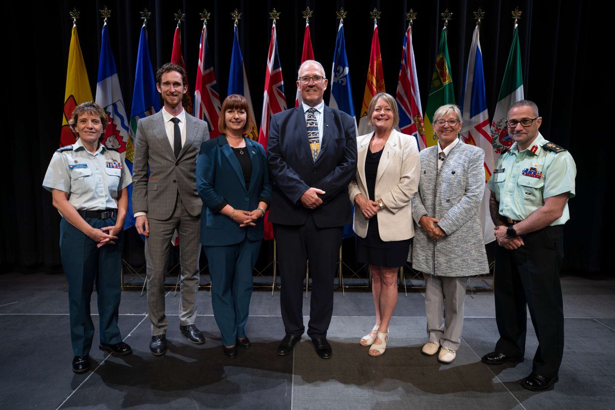 Yesterday, representatives from Canada’s provinces and territories met in Ottawa to advance #SeamlessCanada initiatives. Learn more about spousal employment, child and youth care/education, and healthcare: canada.ca/en/department-… #CAFFamilies