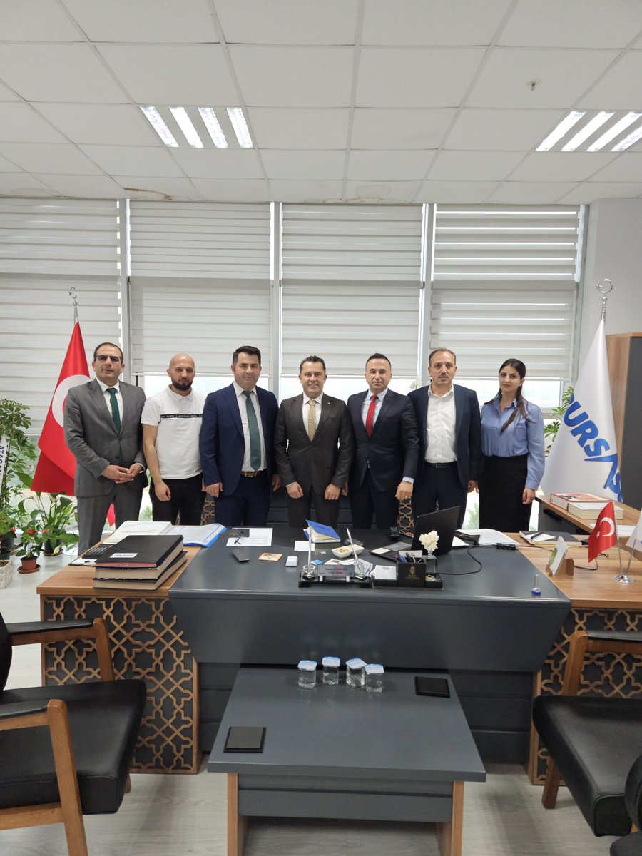 Nilüfer Erzurumlular Derneği Başkanı Av. Seymen Özaydın ve yönetim kuruluna nazik ziyaretleri için teşekkürlerimi sunuyorum.
#bursasu #bursajeotermalaş #bursabüyükşehirbelediyesi