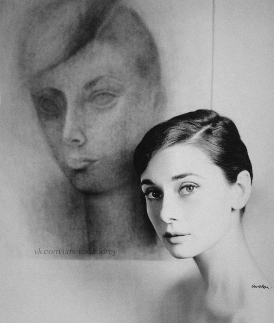 NPMatu's tweet photo. Audrey Hepburn &amp; Rufino Tamayo 🍉✨ https://t.co/5Nsydby4kh