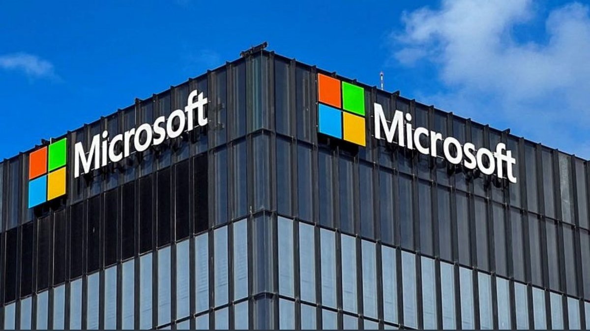 GREATEST_007's tweet photo. After announcing the shutdown of its African Development Centre based in Lagos, Microsoft Corp. and G42 on Wednesday revealed a $1 billion initial comprehensive package of digital investments in Kenya.

The initiative will include four additional pillars to be pursued with local partners:
1. Local-language AI model development and research.
2. An East Africa Innovation lab coupled with broad AI digital skills training.
3. International and local connectivity investments.
4. Collaboration with the government of Kenya to support safe and secure cloud services across East Africa.

A letter of intent formalising the relationship will be signed on Friday as part of Kenyan President William Ruto’s state visit to the United States of America, the first state visit to Washington, D.C., by a sitting African head of state in nearly two decades.