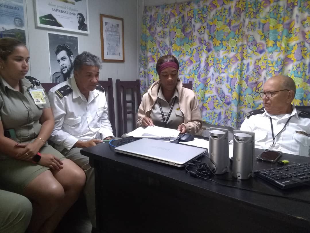 #AduanaVillaClara efectúa Comité de Expertos, presidida por nuestro Jefe, Jorge Luis Alfonso, acompañado de otras especialidades, abordando temas de interés 
#AduanadeCuba 
#OrgullosamenteAduaneros