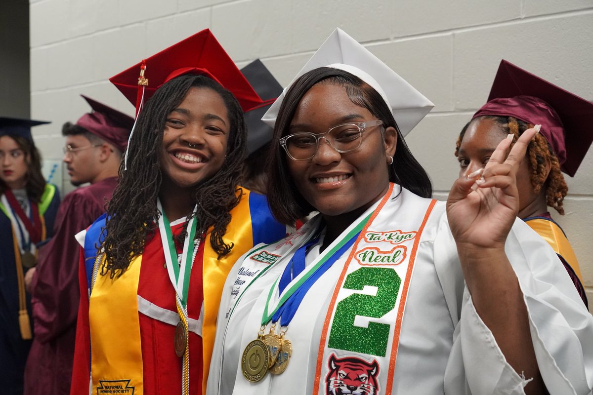 ocpsotc's tweet photo. 2024 #ONEOTC Graduation Ceremony // 5.22.2024 https://t.co/am4lxfu4z5