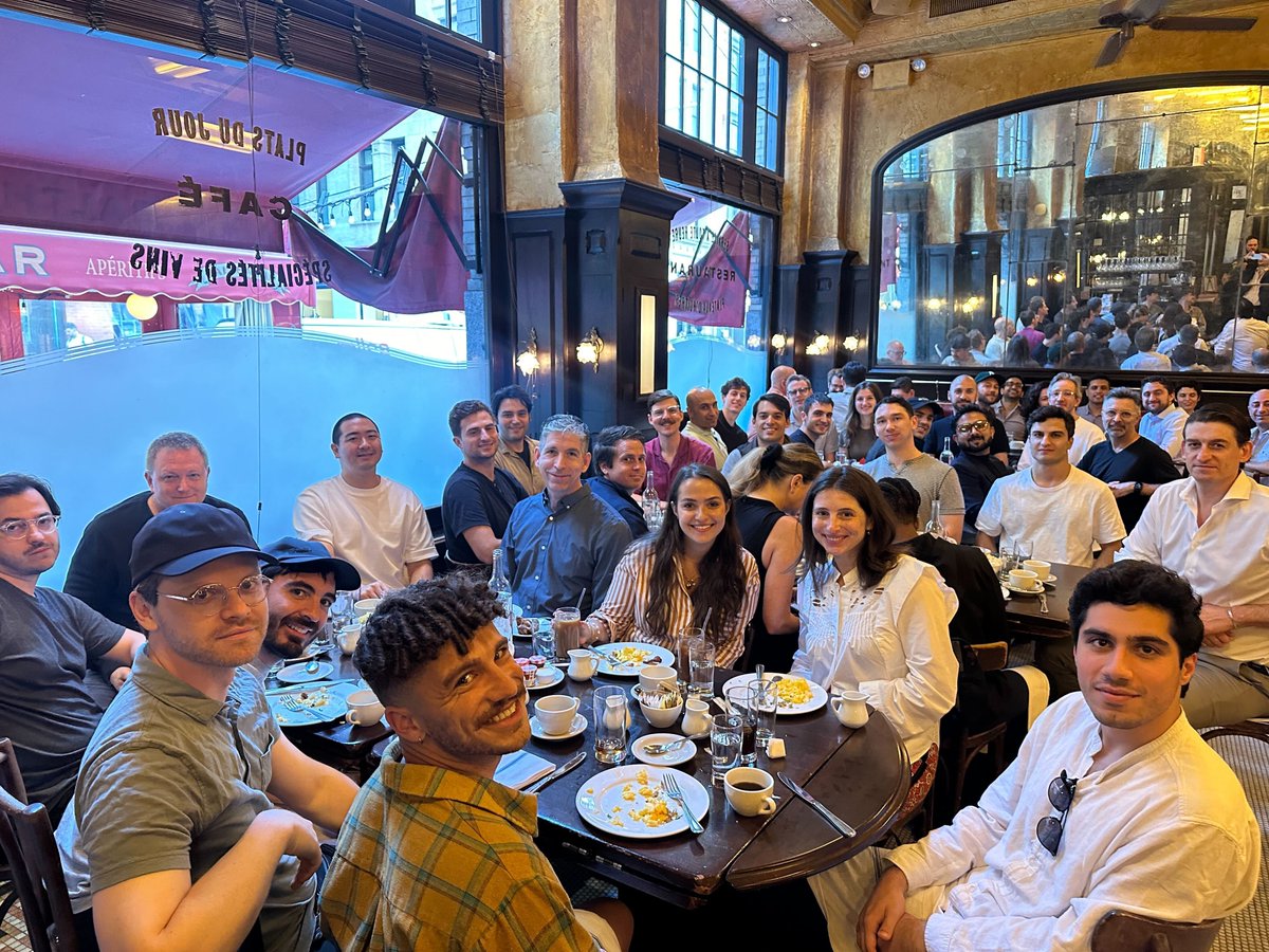 Thank you to the ML engineers, scientists, and founders who attended our NYC AI breakfast yesterday morning. New York's community of AI leaders is just getting started!