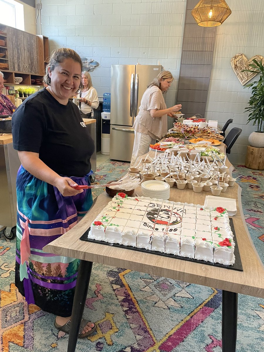JillDunlop1's tweet photo. 🎉 Congratulations to the Georgian Bay Native Women's Association on todays grand opening of your new space! 🎉

This new facility provides a dedicated environment where women and families can access vital resources, support, and cultural programs. 
  #CommunitySupports https://t.co/NDpn3A16It