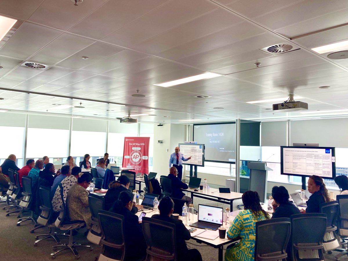 UPU_UN's tweet photo. 📍Brisbane, #Australia🇦🇺: Over 20 participants from 11 #Pacific posts are attending a UPU workshop on Operational Efficiency & #eCommerce Development #ORE3, supported by @auspost.
The ORE3 project aims to help posts diversify & improve their operations🔝
https://t.co/wrQVQqmyFB https://t.co/rAhDTA0KPG