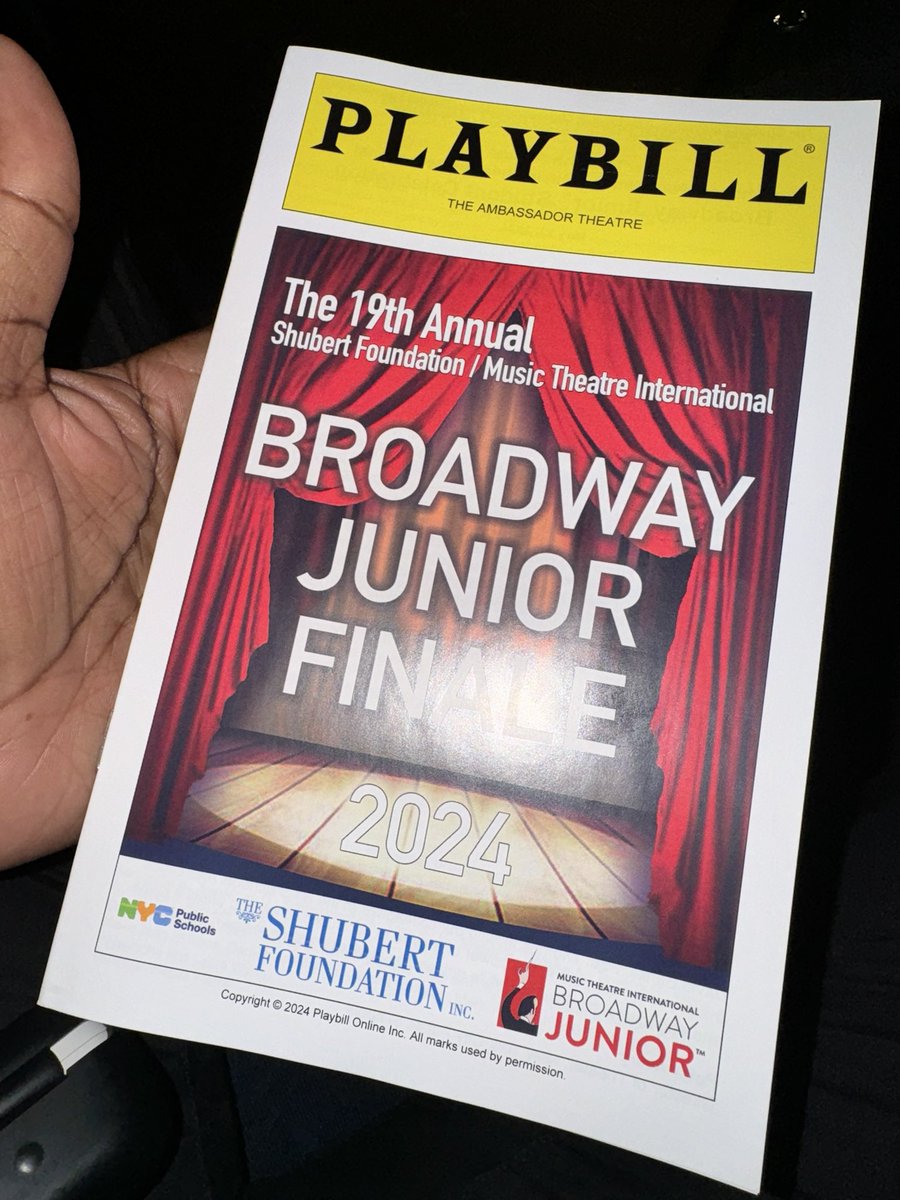 QueensGateway's tweet photo. Gateway on the GO!!!

Our amazing Gateway students made it to the Broadway Junior Finale at the Ambassador Theatre. 

@QSHSDISTRICT 
@Dr_JVanEss 
@NDwarka1 https://t.co/FouO1bUAXt