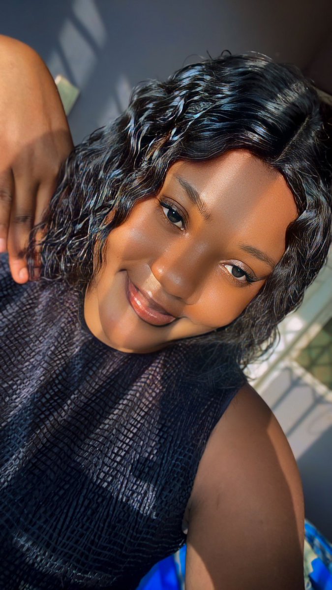 EdieOwusu's tweet photo. It’s been a minute ❤️ @akosua_amoabea @EfeDiamond3 @unis_queen https://t.co/ScykTnu5XS
