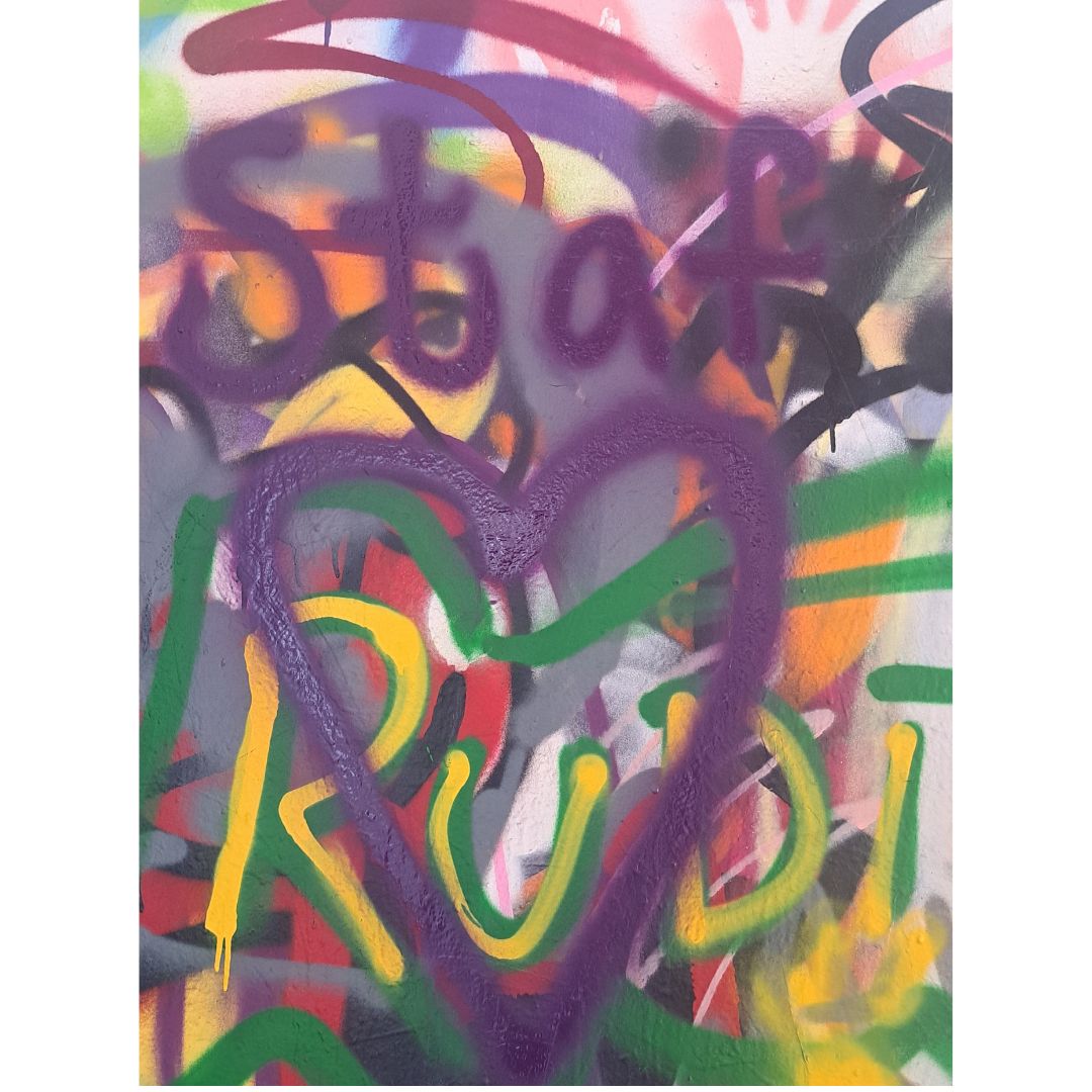 StafScot's tweet photo. Thank you to Laura @ SWG3 for the opportunity to show Youth Just Us around the amazing art created during Yardworks and for allowing us to create our own.

 Youth Just Us meet on Monday evenings from 6-7.30pm. Contact Katrina@staf.scot for more information. 

#YouthJustUs #Staf https://t.co/ywLWjen1Za