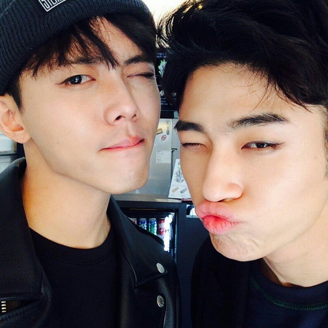 qusntjrl's tweet image. 변우석이 삭제한 인스타 앤나 태그된 사진 모음,,, 

-피드에있을수도잇음,잘못봣을수잇음,나만애초면일수도잇슴