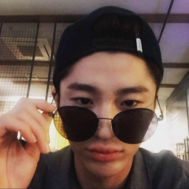 qusntjrl's tweet image. 변우석이 삭제한 인스타 앤나 태그된 사진 모음,,, 

-피드에있을수도잇음,잘못봣을수잇음,나만애초면일수도잇슴