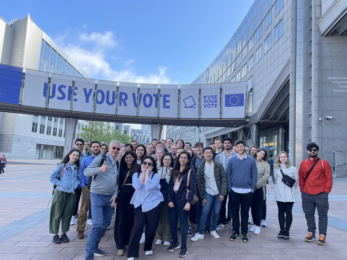 Our department 'Molecular Catalysis' experiencing an exciting day at the European Parliament where each of us has a voice on the future through our vote! #retreat #Europawahl2024 #WeVoteforFacts #USEYOURVOTE