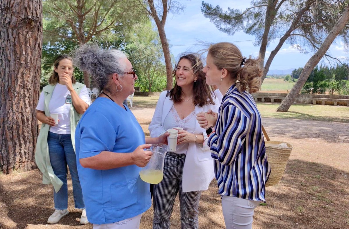 Mantenim vius els costums, gaudim del bon temps i de moments especials amb les persones majors. Compartim amb professionals i #GentGran de la residència Huialfàs de l'IMAS el seu particular pancaritat. Una tradició que se conserva i que creix. Més info: bit.ly/3VmI45P