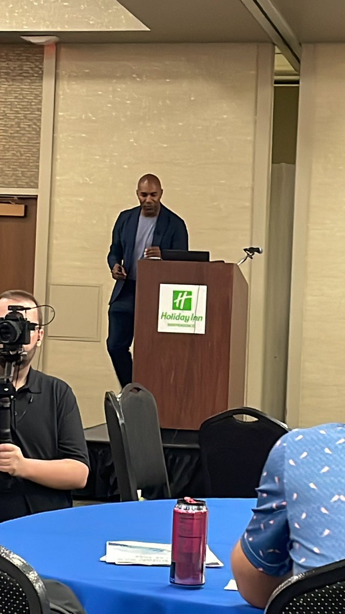 razowu's tweet photo. Excited to get started!

#aiEDU #OESCA   #InnovateOhio #OhioAISummit2024 @esceasternohio @BrettRoer @CraigBurfo30716 https://t.co/TXvA64trS9