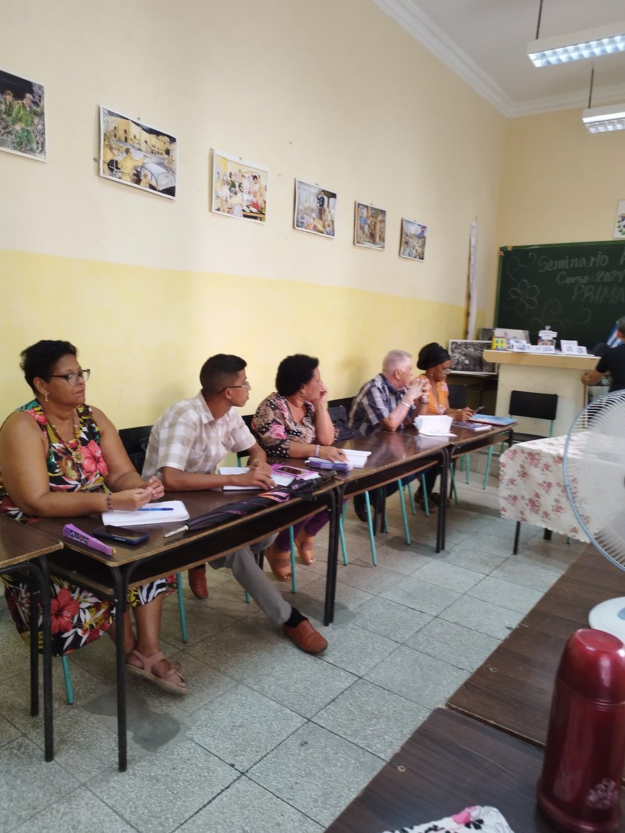 #EducaciónVillaClara Continúa el seminario de preparación para el nuevo curso en los niveles educativos, la Comisión de  la #EducaciónPrimaria propone acciones concretas para el logro de  la calidad educativa
#CubaMined
#dgpevillaclara
@Yamilet50088609