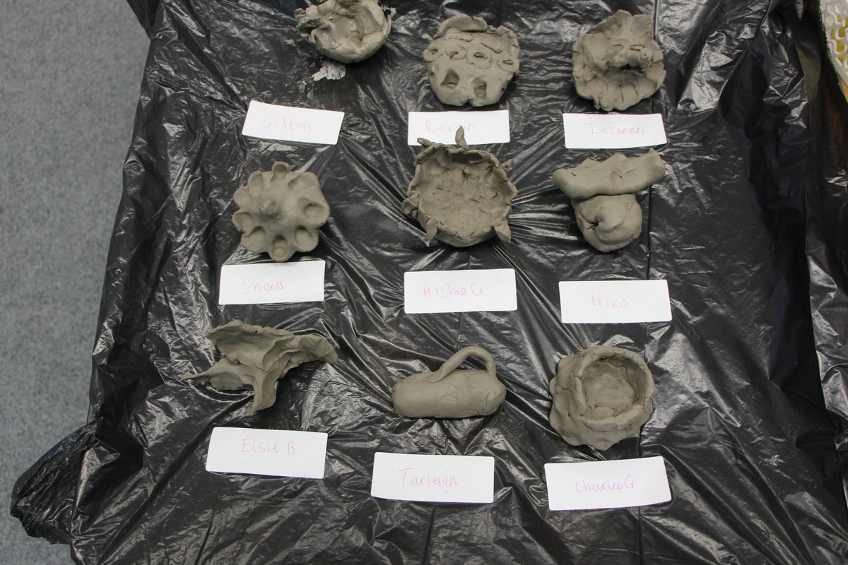 strichardsrc's tweet photo. Today Y1 created clay sculptures in the style of Ruth Duckworth - a German artist whose mostly hand-built pieces helped to push ceramics in a very interesting, more sculptural direction in the 1960s. #artweek #artistinthemaking #year1art #shinelikestars https://t.co/mZt7n0pt05