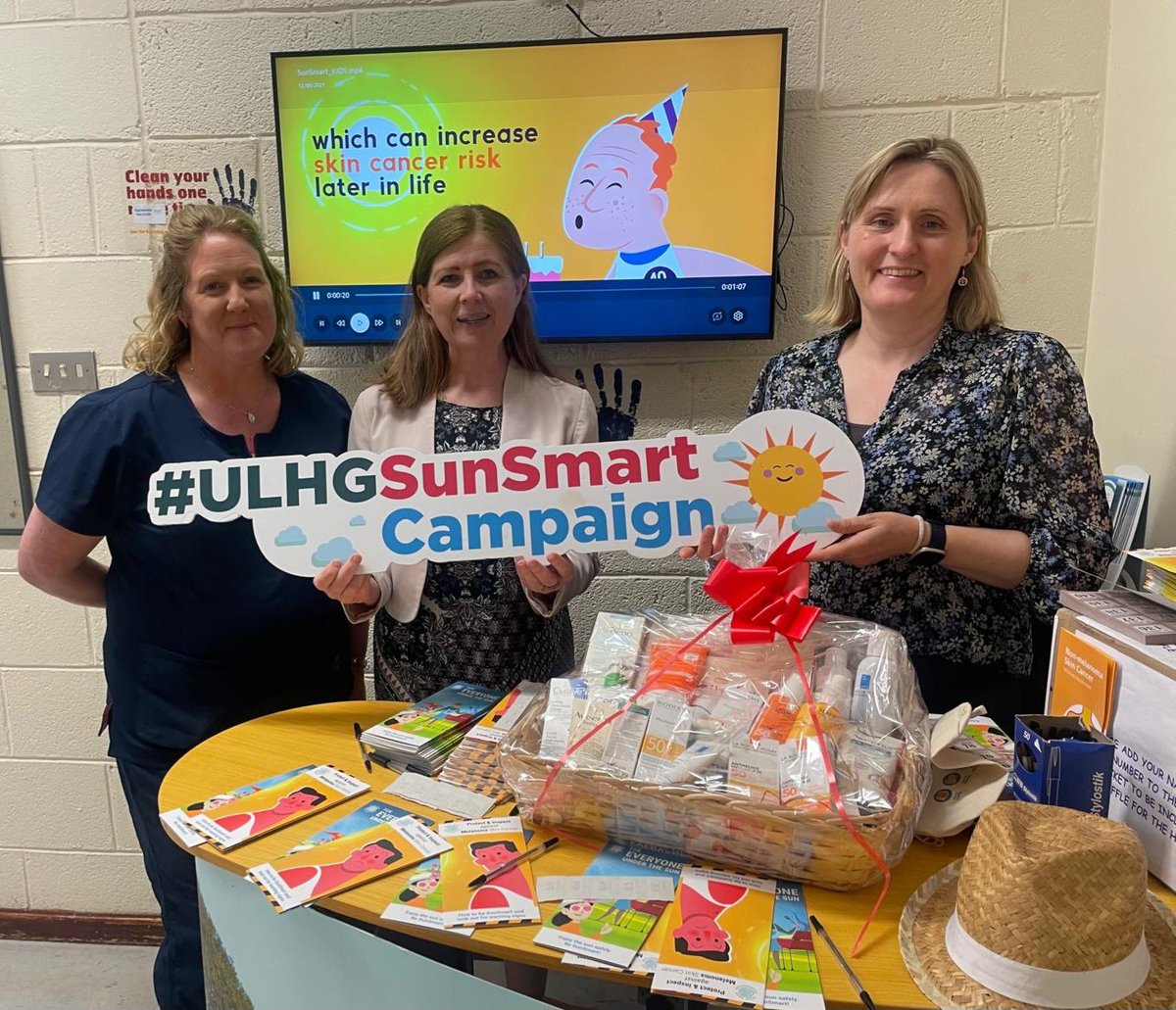 Evelyn Power (@evelynpower7) on Twitter photo Thanks to all the staff and patients who attending today's Sun Awareness stand today in St John's hospital especially Freda O Rourke who helped to organise the event <a href="/RourkeFreda/">Freda O'Rourke</a> <a href="/StJohnsHospLmk/">St. John's Hospital, Limerick</a> <a href="/ULHospitals/">Follow @HSEMidWest</a> <a href="/hseNCCP/">NCCP</a> #ULHGSunsmart #sunsmart Thanks to all the staff and patients who attending today's Sun Awareness stand today in St John's hospital especially Freda O Rourke who helped to organise the event <a href="/RourkeFreda/">Freda O'Rourke</a> <a href="/StJohnsHospLmk/">St. John's Hospital, Limerick</a> <a href="/ULHospitals/">Follow @HSEMidWest</a> <a href="/hseNCCP/">NCCP</a> #ULHGSunsmart #sunsmart