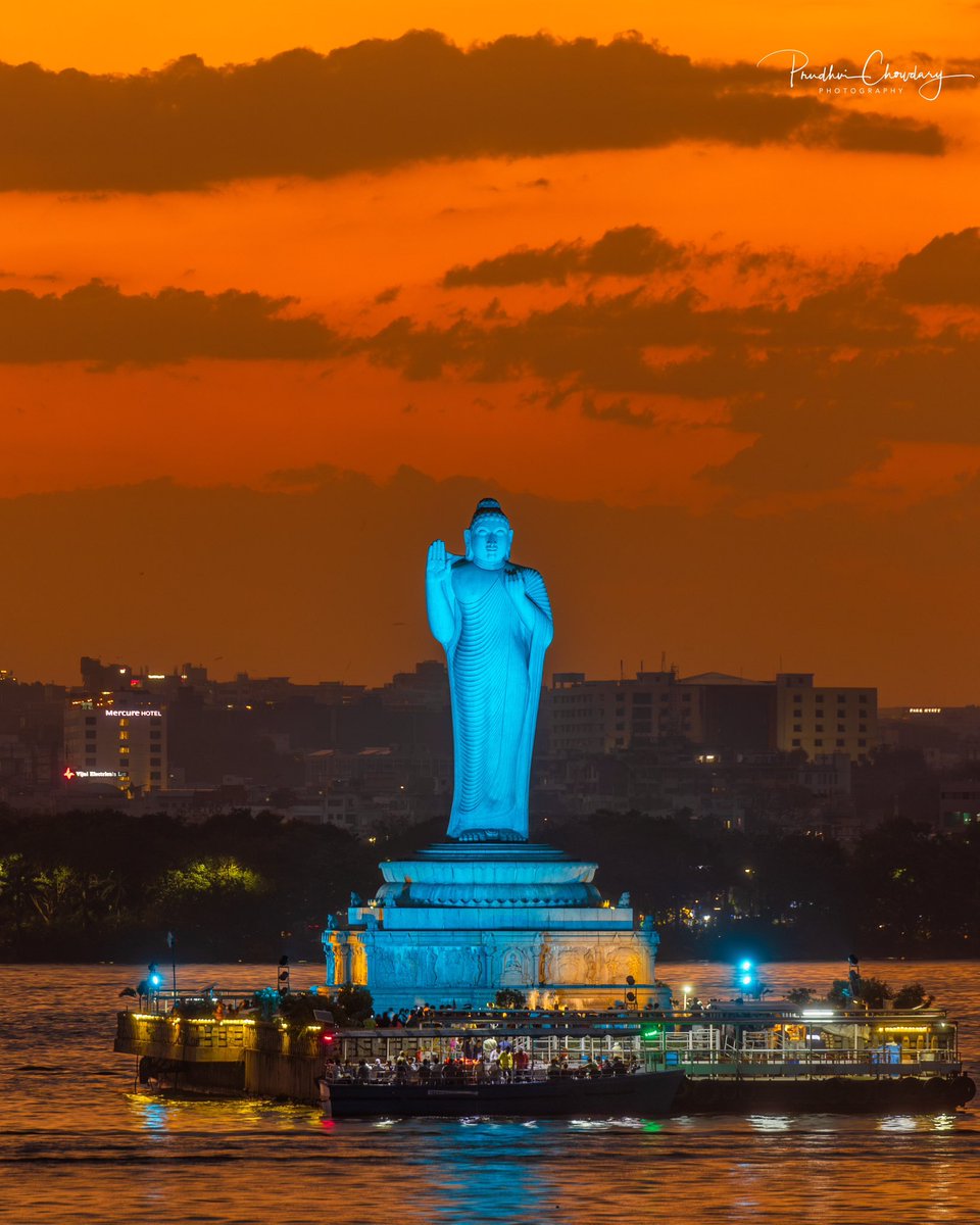 Happy Buddha Purnima to one & all.😊 Photographed with Canon EOS R during dusk hour. @HiHyderabad @tstdcofficial @incredibleindia @NatGeoIndia