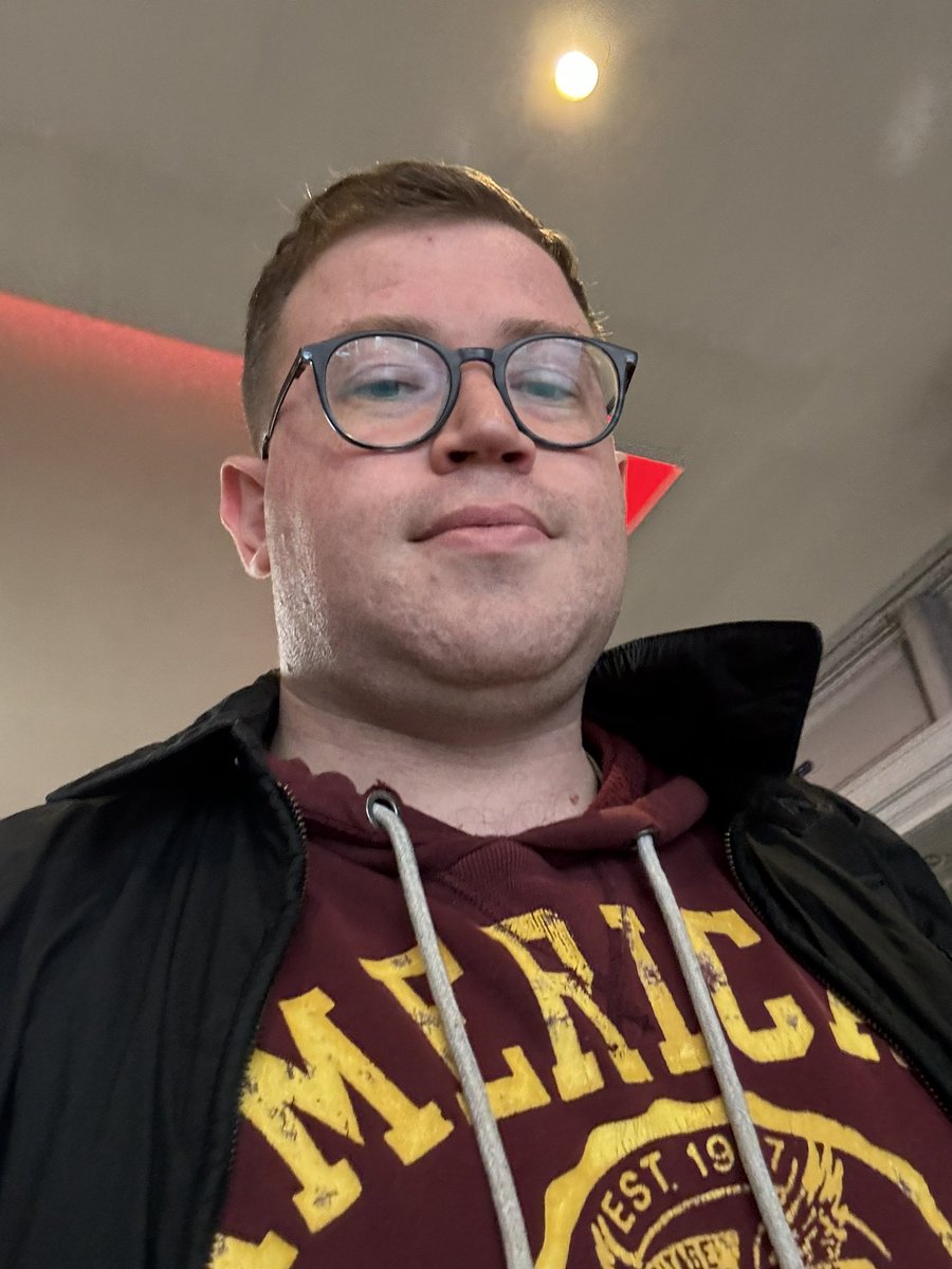 frenchtom34's tweet image. Powers restored or summat like that #haircut #tellmeimpretty