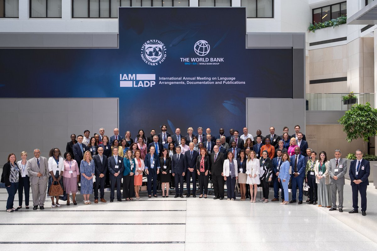 UNDGACM_FR's tweet photo. 📢 L'édition 2024 du #IAMLADP a pris fin à Washington!
Parmi les thèmes abordés qui ont fait réfléchir, citons :
🔹 intelligence artificielle
🔹 accessibilité des réunions
🔹 multilatéralisme et multilinguisme
Bravo aux organisateurs, @FMIactualites et @Banquemondiale! https://t.co/UF0iOfK70f