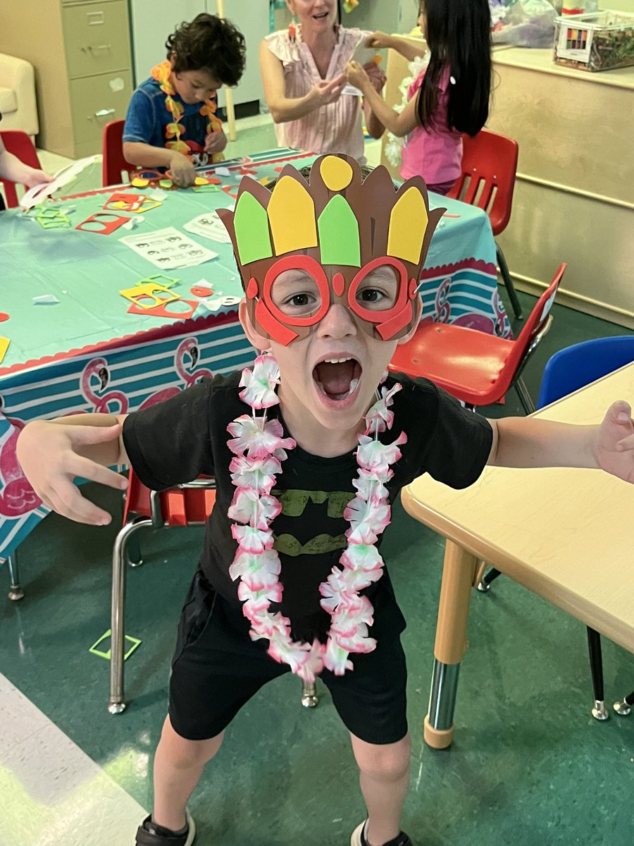 Cathy62966247's tweet photo. Thanks to our room moms for a great end of the year party!

#rnegreatthings https://t.co/QCDEj60o87