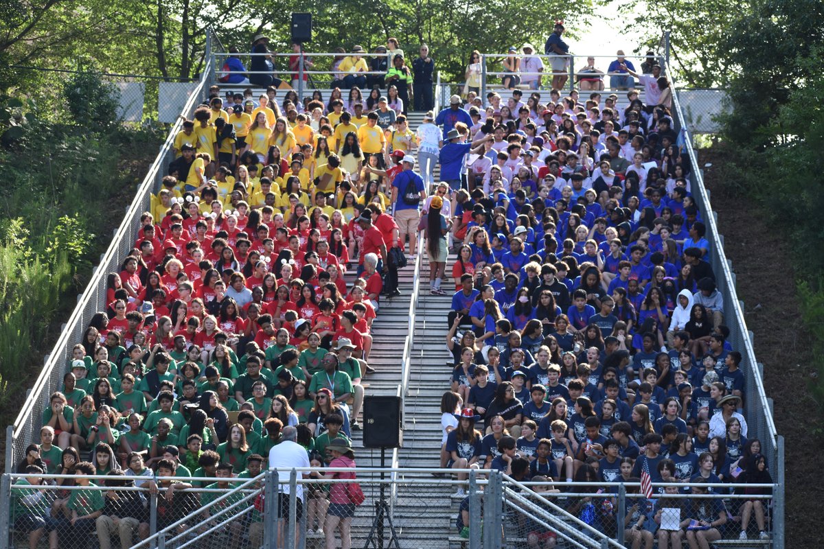 Ridgeview Charter Middle School tweet media