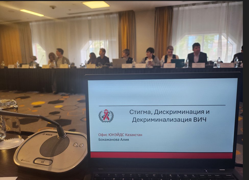 ABokazhanova's tweet image. UNAIDS Kazakhstan joined the SCALE National Dialogue to explore #decriminalizing key populations, address discriminatory laws affecting PLHIV, and formulate plans to strengthen engagement of government, NGOs, and key populations in HIV programs through multisectoral partnerships