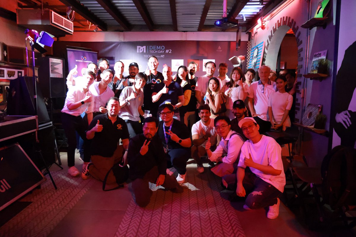 demo_democorp's tweet photo. รวมภาพบรรยากาศย้อนหลังงาน ICP’s 3rd Anniversary & Bitcoin Pizza Day 🍕🎂✨ 21 MAY 2024 🪩

#DemoCorporation #WorldComputer #internetcomputer #CryptoCloud #ChainKey #MultiChain #BitcoinDeFi #ckBTC #SNS
#ICPeople #ICPHubThailand #ICPSynergyLabs
#SynergyLabs #ThaiOnChain #ICVR
#ICVRFramework #ThelslandCollective #VR
#VRMetaverse #TeamPIM #TeamCAl