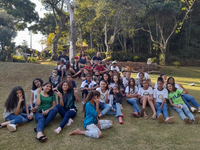 Casa_dos_Ottoni's tweet image. #TBTdoMRCO 

Alunos da E.E. Luiza de Marilac no jardim do MRCO em agosto de 2022. 

#eunomrco #museusbr #serro #serromg #visitaescolar