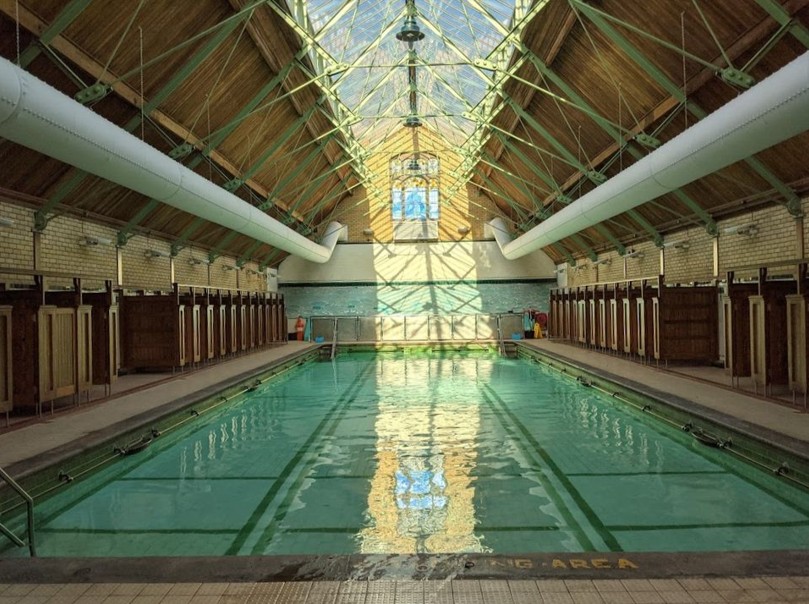 R__Directions's tweet image. Well done to Withington Baths and Leisure Centre for completing your environmental management audit recently as part of Sport England's Swimming Pool Support Funding - A beautiful space with an inspiring community!

#RightDirections #SportEngland #qualitysupportinsafehands