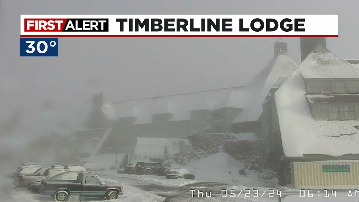 Check it out! @timberlinelodge has 6 inches of fresh snow on the ground. ❄️ #MtHood #ORwx