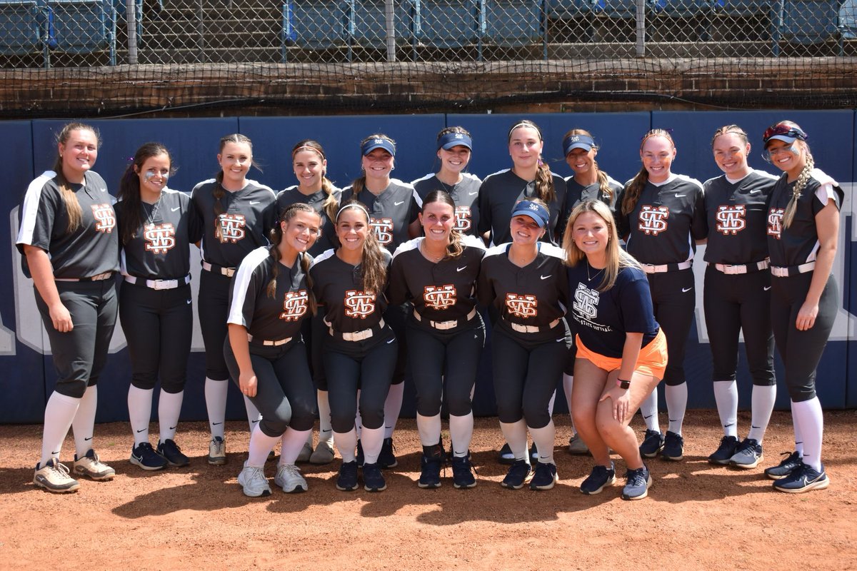 Lions fought till the end. Against all odds, this team of 16 finished 36-14 on the year, won a Conference Championship, &amp; finished 10th in the nation. We are so excited for our sophomores &amp; those that are moving on at the next level &amp; other future endeavors! #Team43 #LionsForever